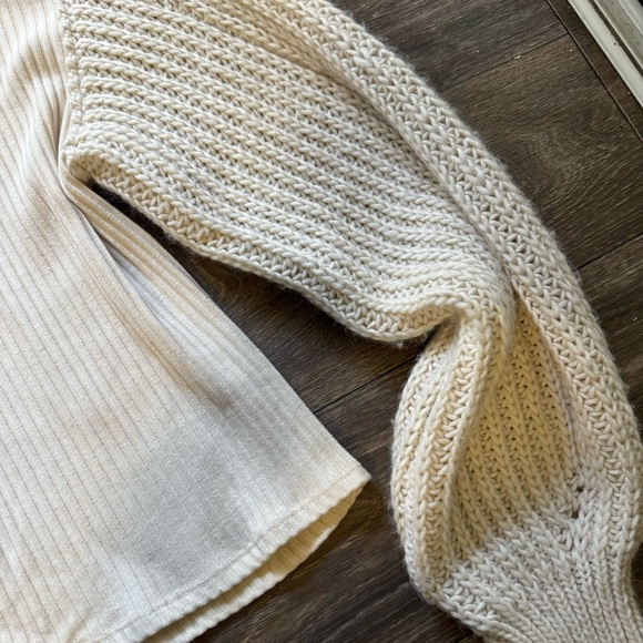 ZARA ribbed top with sweater knit sleeves - Picture 5 of 7